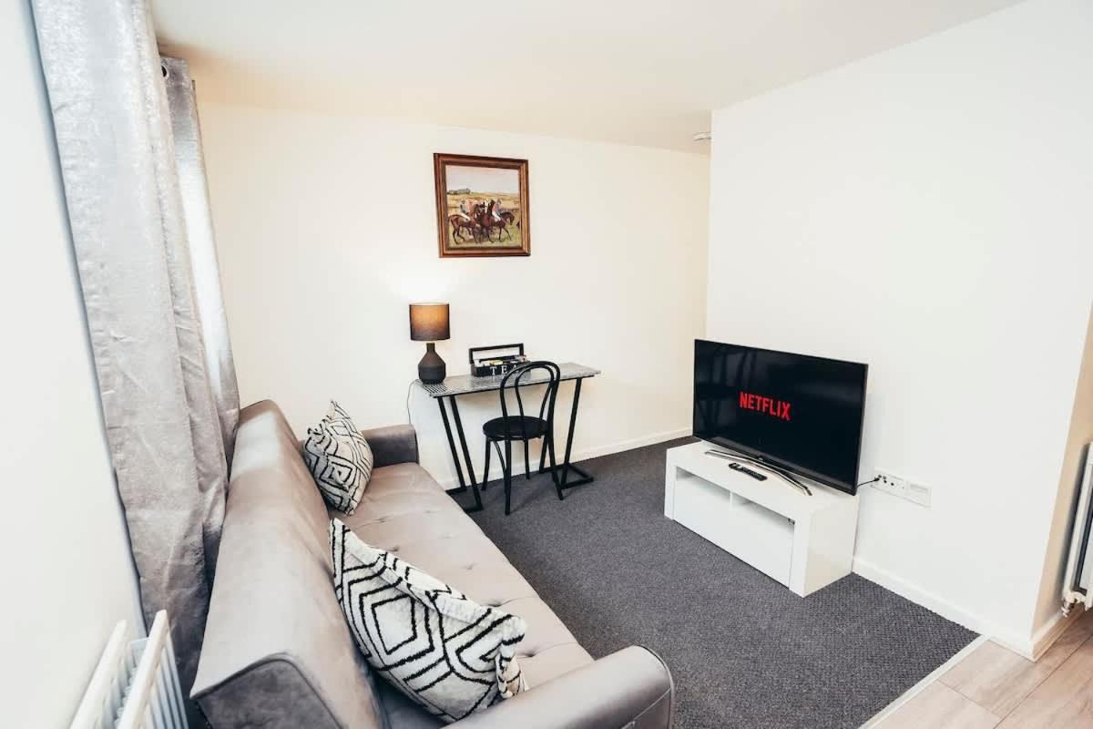 Snug 1Br Apt, Self Check In, Parking, By Derbnb Hilton  Εξωτερικό φωτογραφία