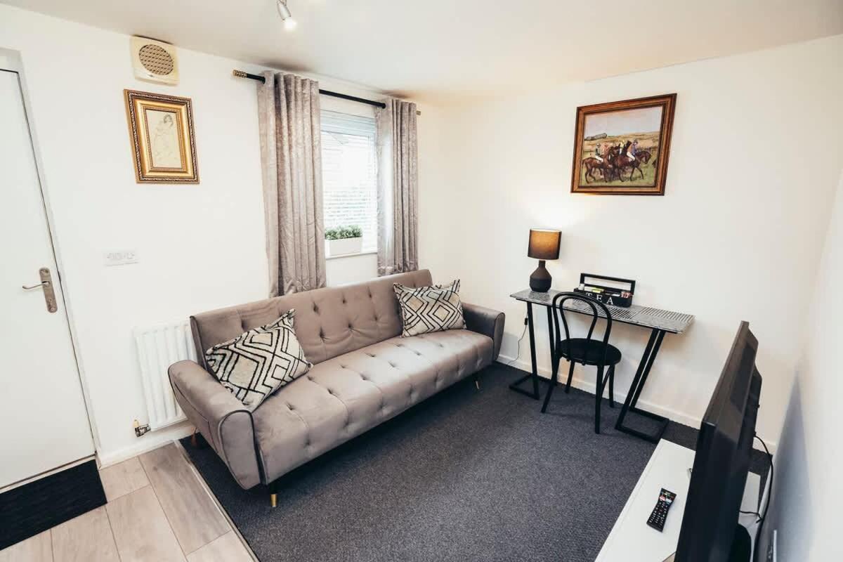 Snug 1Br Apt, Self Check In, Parking, By Derbnb Hilton  Εξωτερικό φωτογραφία